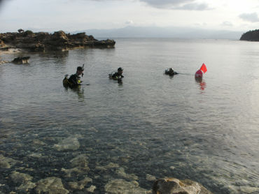Fotiades Bay divers at sea level
